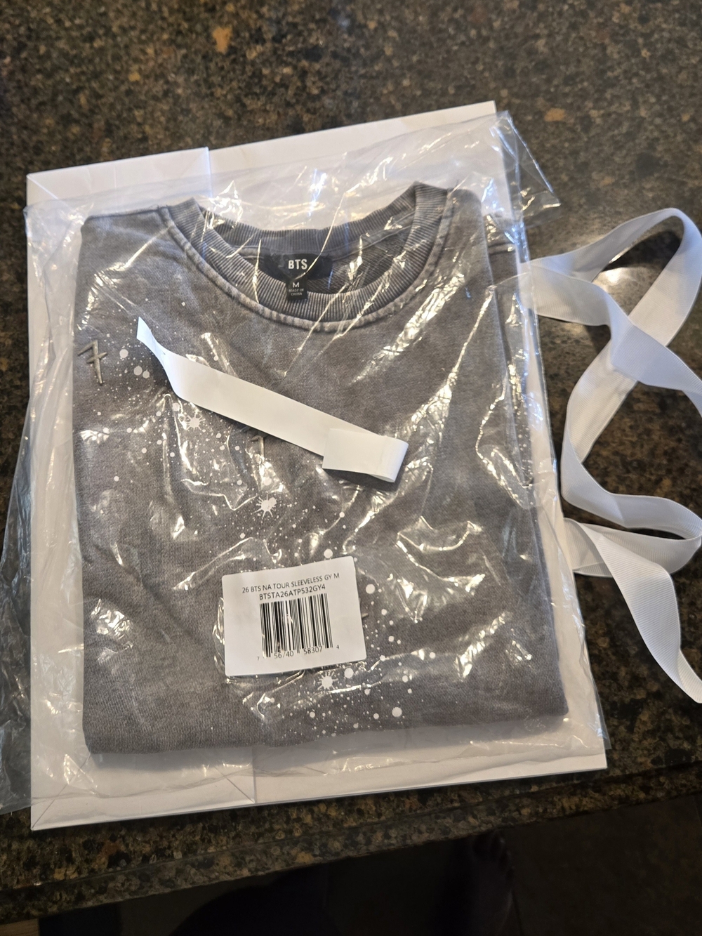Exclusive BTS Arirang NYC Pop-Up Gray Paint-Splash Crewneck Tank - Picture 3 of 7